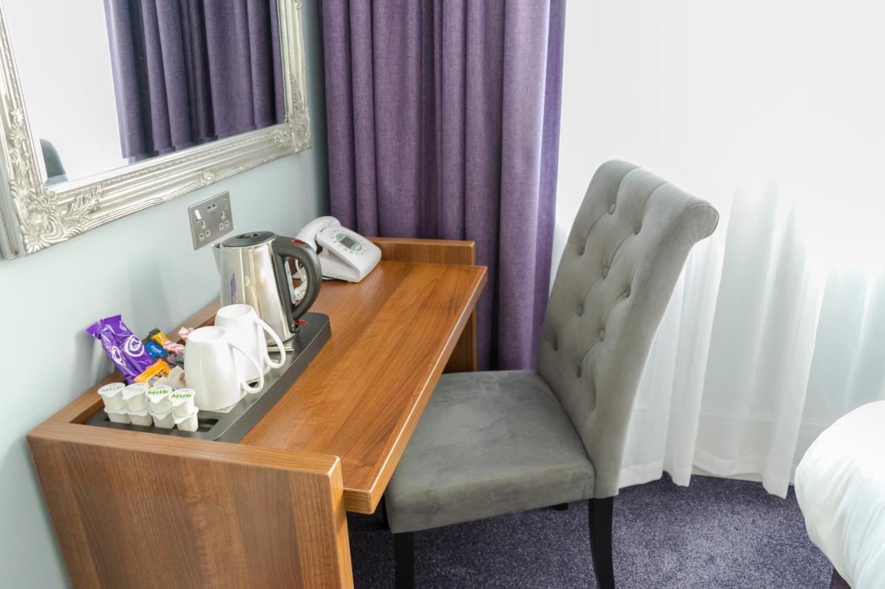 The View Hotel Folkestone, A Member Of Radisson Individuals ภายนอก รูปภาพ