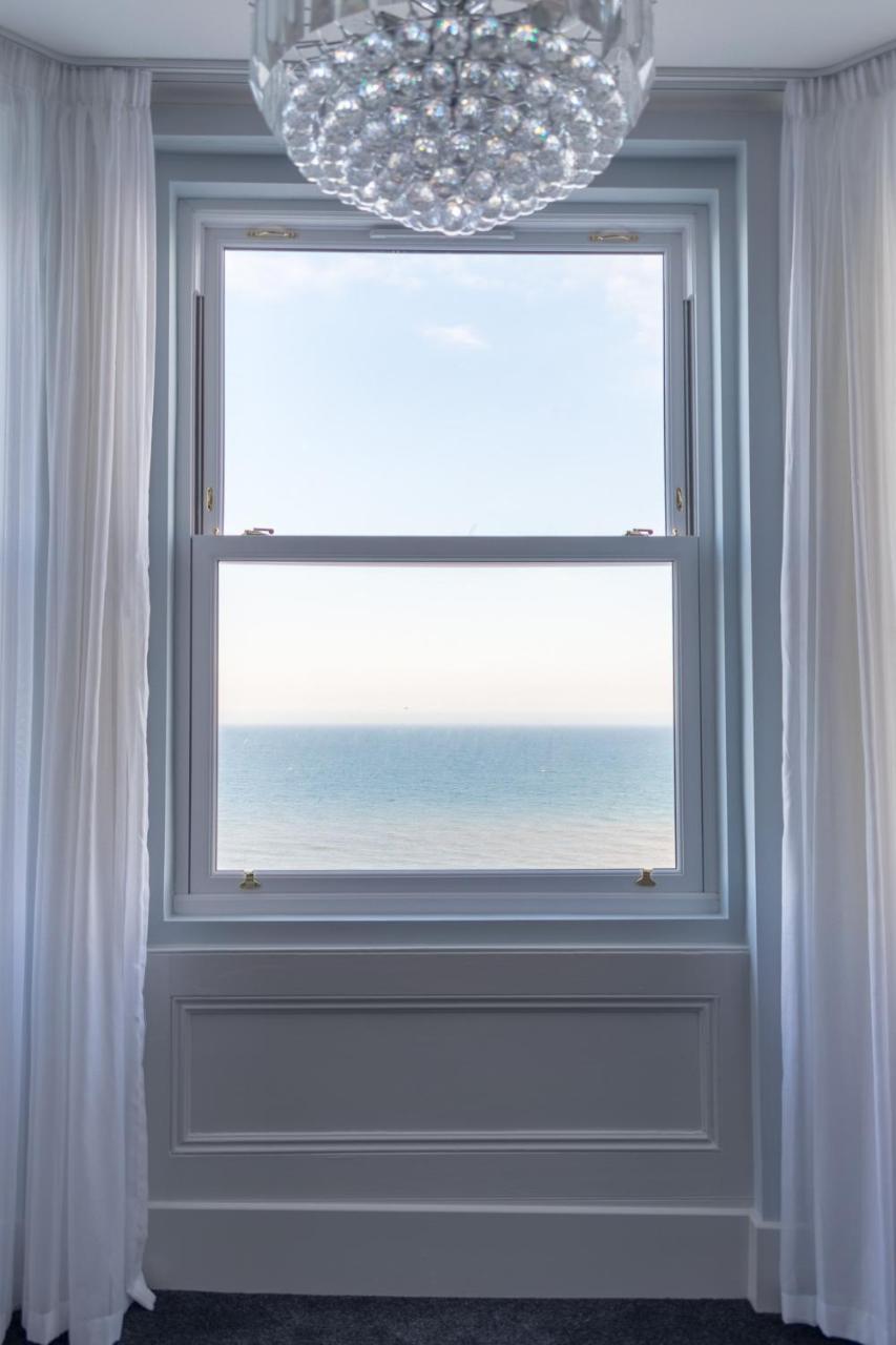 The View Hotel Folkestone, A Member Of Radisson Individuals ภายนอก รูปภาพ