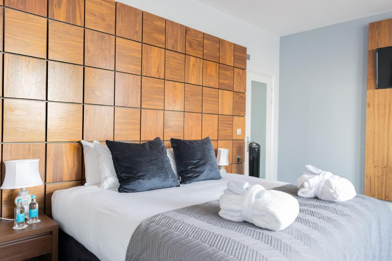 The View Hotel Folkestone, A Member Of Radisson Individuals ภายนอก รูปภาพ